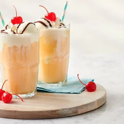 Pop Shop Fro-Yo Float